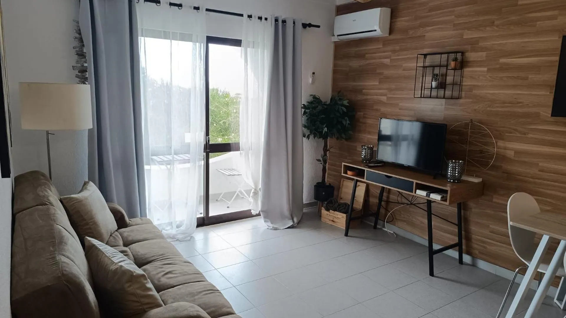 Villa Lourenco Carvoeiro  0*, Carvoeiro (Lagoa) Portugália